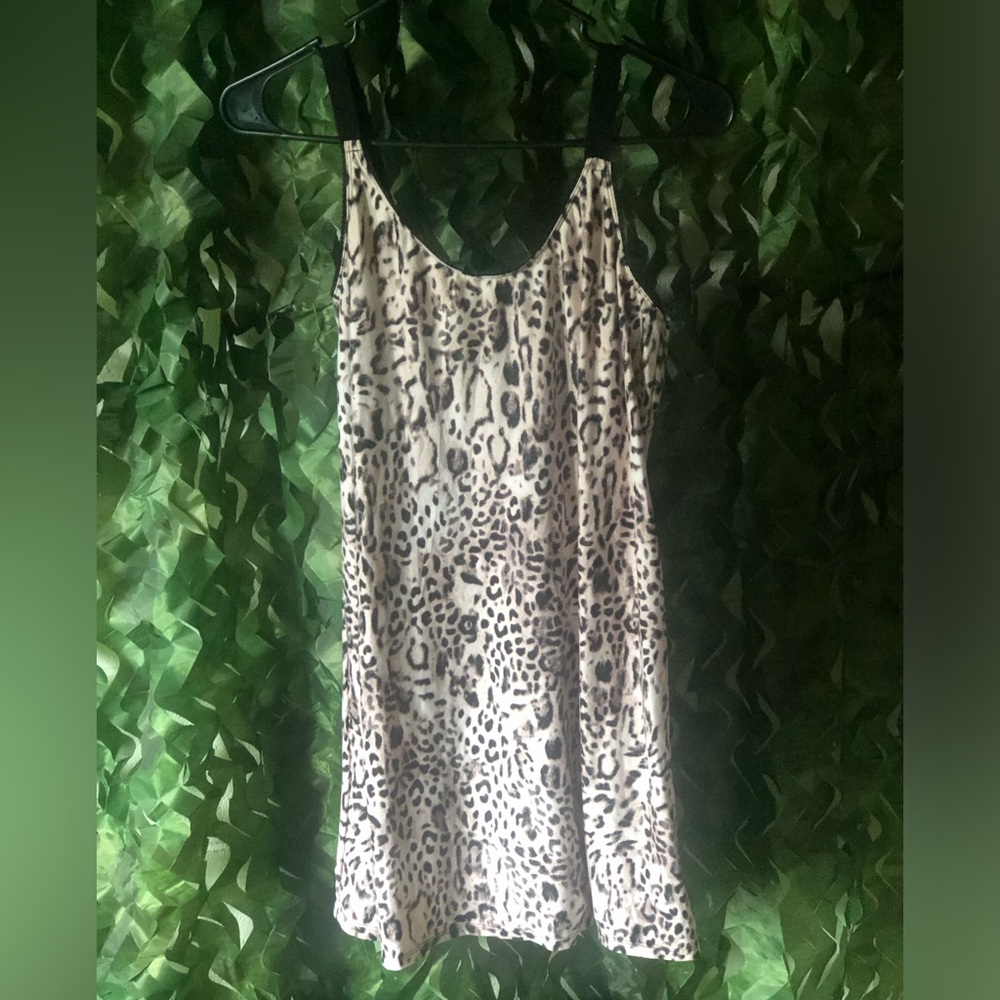 Secret Treasures Leopard Print Nightgown